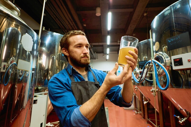 💡 Бизнес-идея: Продажа крафтового пива из-за рубежа
