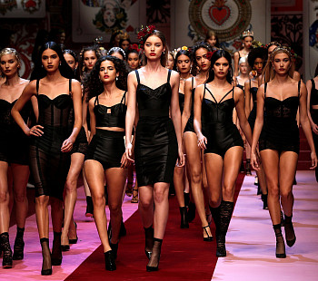 Международное быстро растущее модельное агентство. Fashion индустрия.