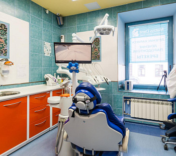 Известная стоматологическая клиника  более 10 лет работы
